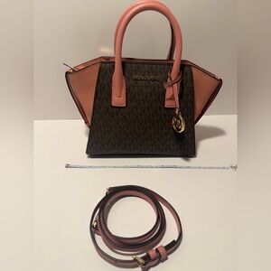 Michael Kors Mini Bag in Brown and Pink